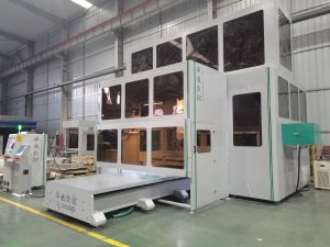 黔西南布依族苗族自治州兴仁县全封闭五轴模具加工中心
